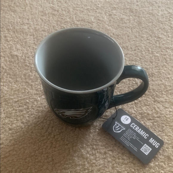 Philadelphia Eagles Drinking Mug - Picture 2 of 2
